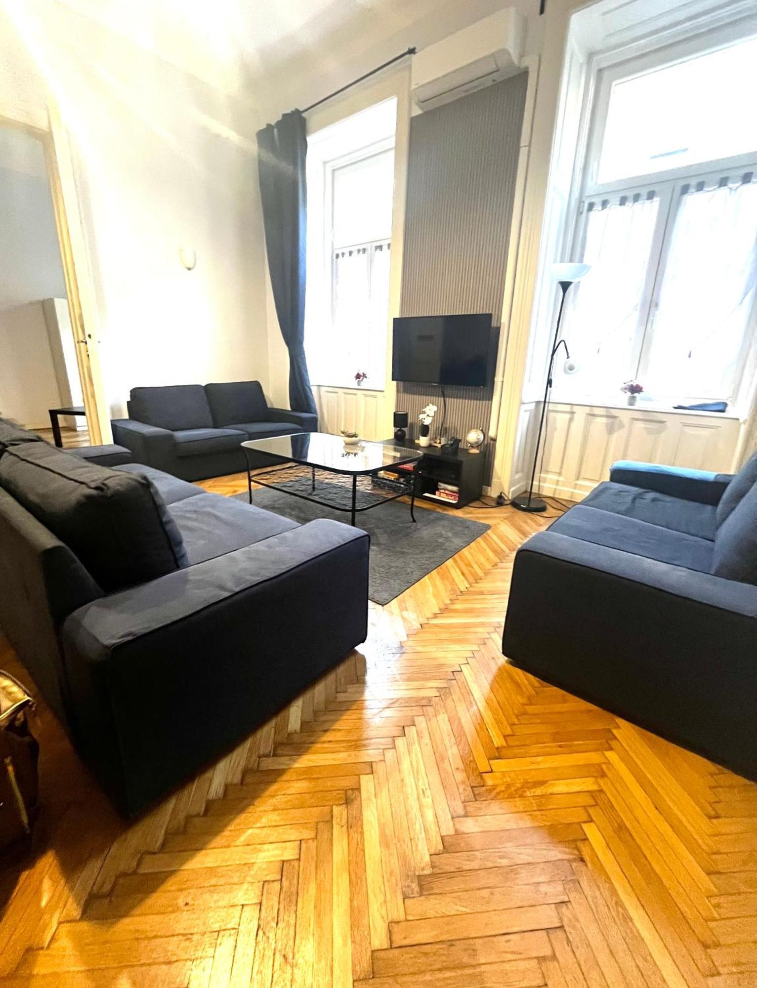 Rakoczi Apt Budapeste Exterior foto